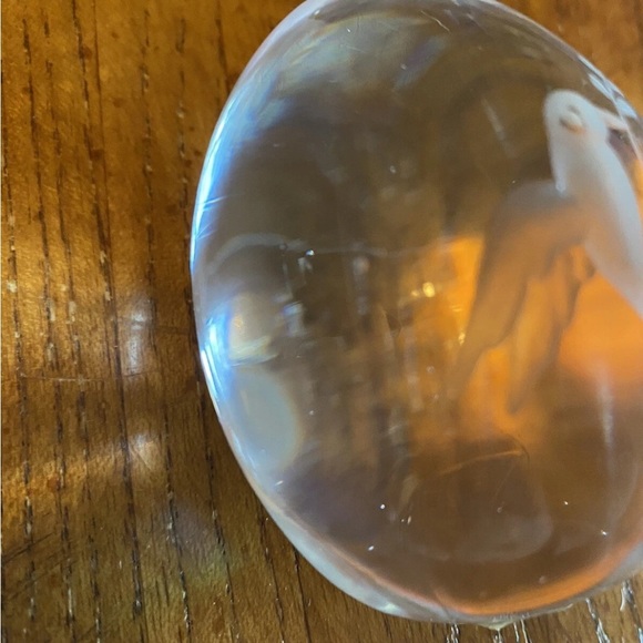 Vintage Ekenas Sweden Hummingbird Egg-Shaped Paperweight EUC! - Picture 2 of 9